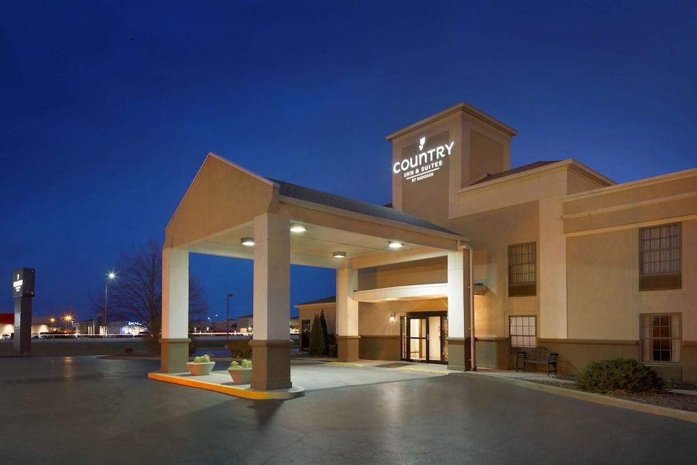 Country Inn & Suites By Radisson, Greenfield, In Exterior photo